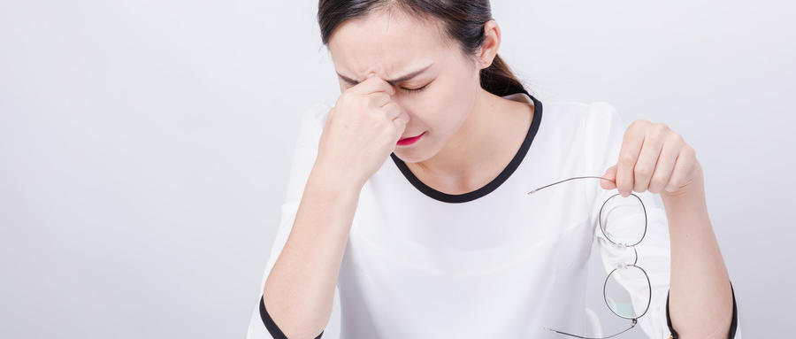 結(jié)膜炎容易與哪些疾病混淆？有哪些并發(fā)癥？