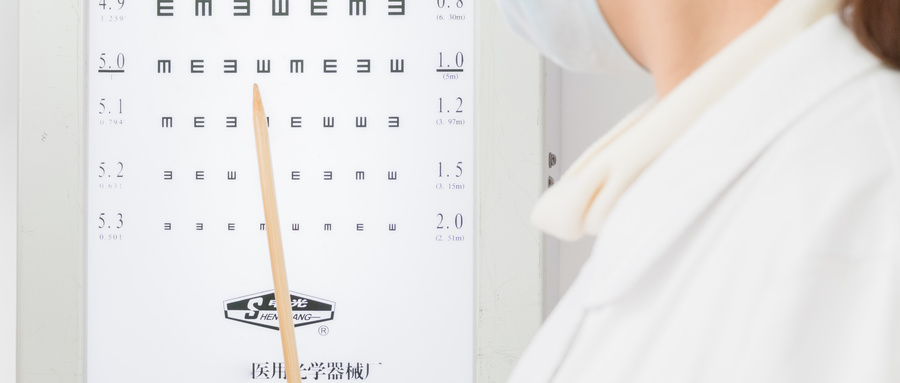 白內(nèi)障人群