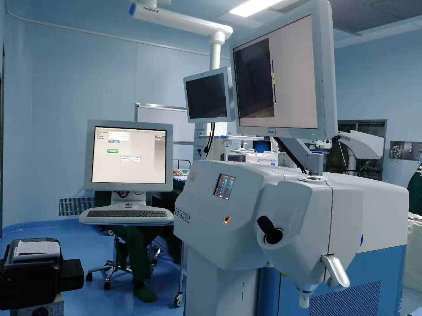 飛秒激光白內(nèi)障手術(shù)